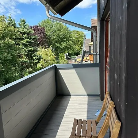 Lichtdurchflutete 90 M2 Drei Duplexwohnung In Altperlach Apartment