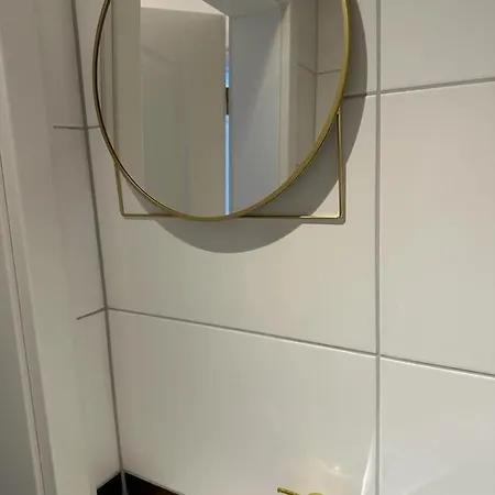 Lichtdurchflutete 90 M2 Drei Duplexwohnung In Altperlach Munich