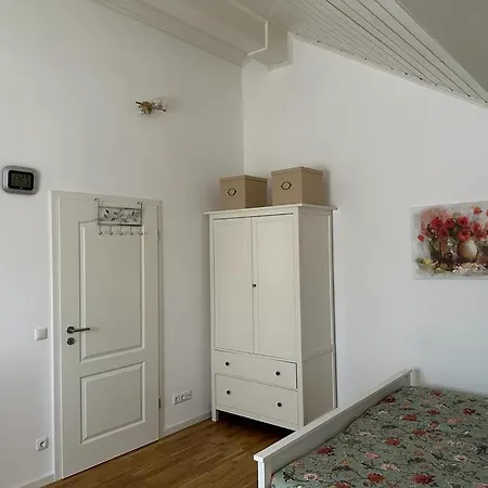 Lichtdurchflutete 90 M2 Drei Duplexwohnung In Altperlach Lejlighed München