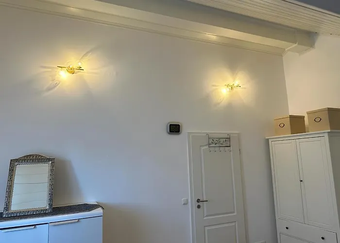 Lichtdurchflutete 90 M2 Drei Duplexwohnung In Altperlach * Мюнхен
