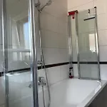 Lichtdurchflutete 90 M2 Drei Duplexwohnung In Altperlach 公寓