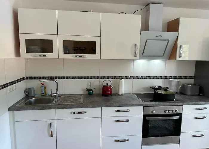 アパート Lichtdurchflutete 90 M2 Drei Duplexwohnung In Altperlach *