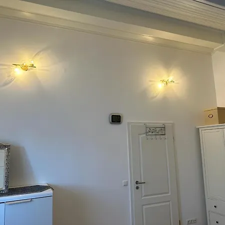 Lichtdurchflutete 90 M2 Drei Duplexwohnung In Altperlach * Мюнхен