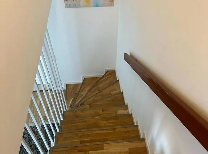 Lichtdurchflutete 90 M2 Drei Duplexwohnung In Altperlach
